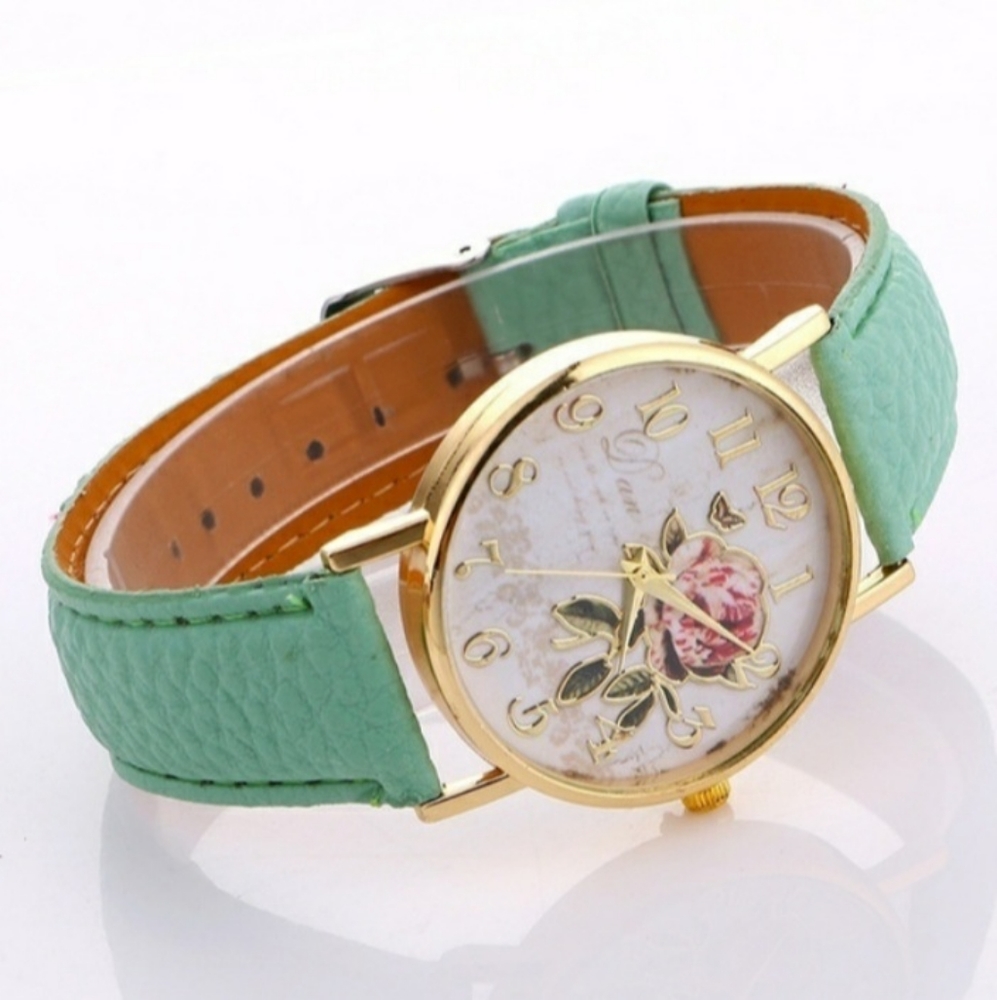 Rose Face Analog Leather Watch mint